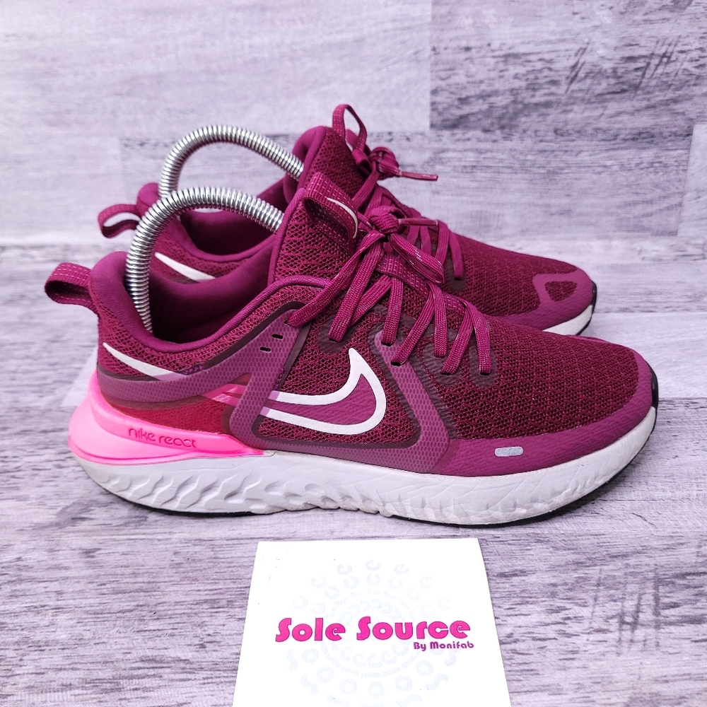 Nike Legend React 2 True Berry Pink Blast sz 8